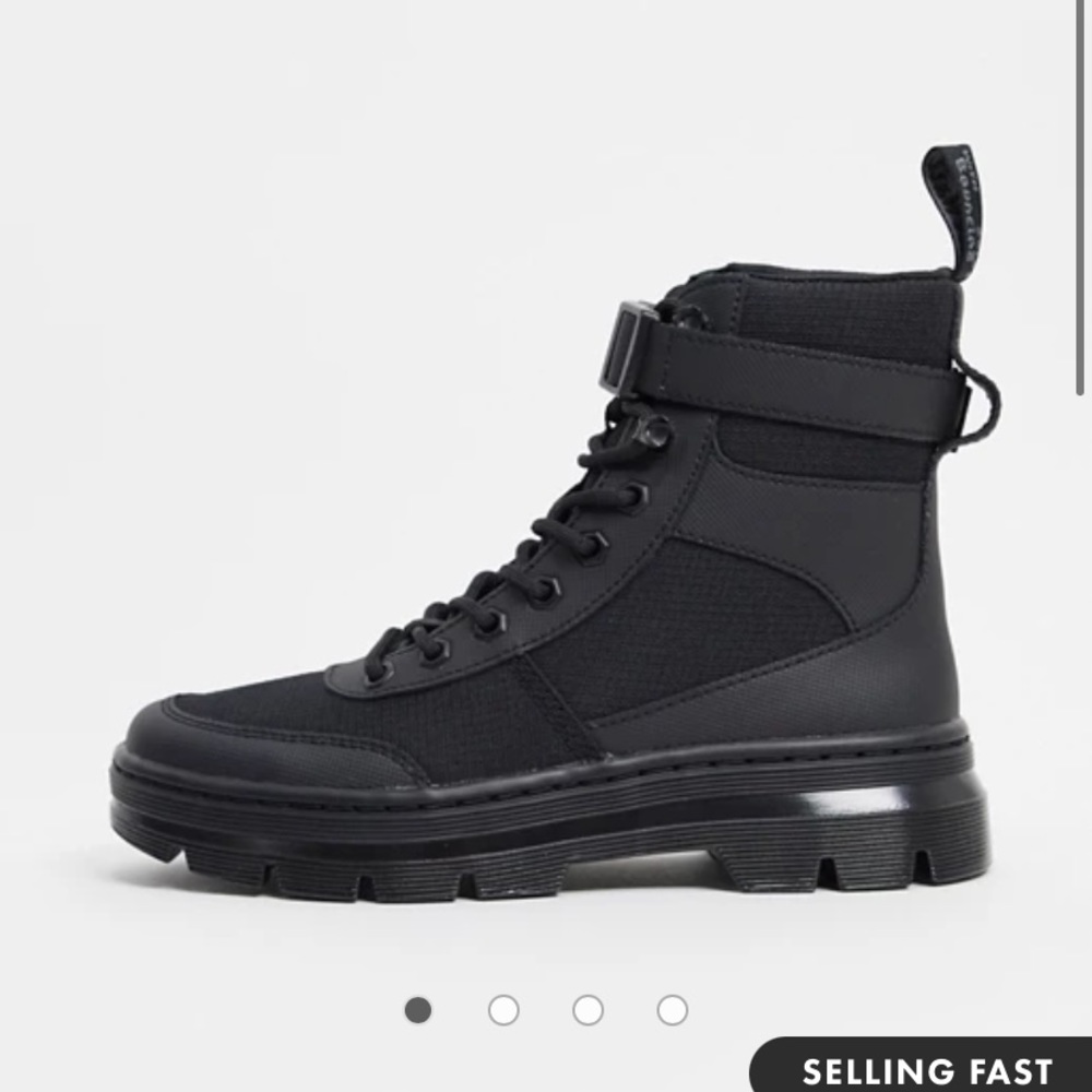 Dr.Martens Combat boots